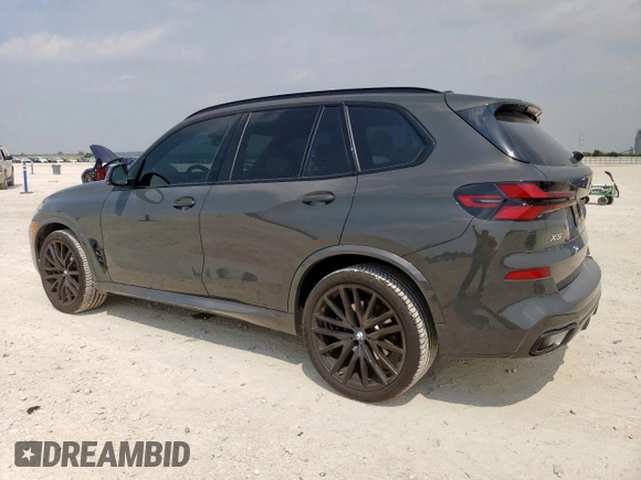2025 BMW X5 xDrive40i z VIN 5UX23EU02S9Z67262, wystawiony jako Copart lot #56757915 z przebiegiem 2 538 mil mil oraz Szkoda całkowita • Salvage title. Historia ofert i sprzedaży dostępna na DreamBid. Obrazek 2.