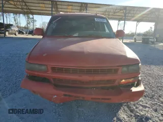 2006 Chevrolet Tahoe Z71 with VIN 1GNEC13Z16R139742, listed as a Copart auction lot 82003904 with 287,652 mi miles and Salvage title. Bid and sale history available at DreamBid. Image 5.
