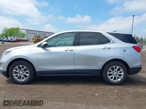 2018 Chevrolet Equinox LT with VIN 2GNAXSEV7J6278734, listed as a IAAI auction lot 42188943 with 321,936 mi miles. Bid and sale history available at carsss.com. Image 14.