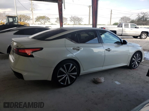 2020 Nissan Altima SR with VIN 1N4AL4CV6LC118606, listed as a Copart auction lot 47462695 with 39,635 mi miles and Non Repairable. Bid and sale history available at carsss.com. Image 3.