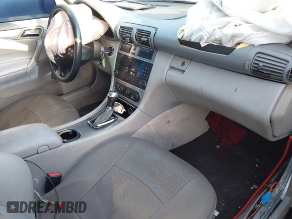 2005 Mercedes-Benz C 230 Kompressor with VIN WDBRF40J85A668022, listed as a IAAI auction lot 41075872 with 200,016 mi miles and . Bid and sale history available at DreamBid. Image 5.