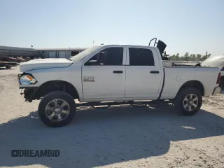 2017 Ram 2500 Tradesman z VIN 3C6UR5CL6HG712120, wystawiony jako Copart lot #51237125 z przebiegiem 242 752 mil mil oraz Szkoda całkowita • Salvage title. Historia ofert i sprzedaży dostępna na DreamBid. Obrazek 1.