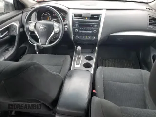 2015 Nissan Altima 2.5 z VIN 1N4AL3AP9FC261682, wystawiony jako Copart lot #58394395 z przebiegiem 106 953 mil mil oraz Szkoda całkowita • Salvage title. Historia ofert i sprzedaży dostępna na DreamBid. Obrazek 8.