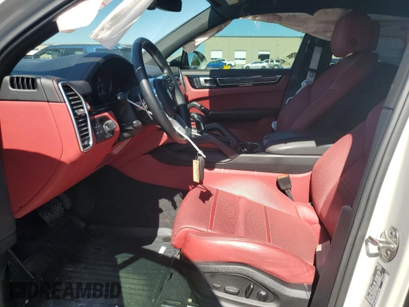 2022 Porsche Cayenne with VIN WP1AA2AY4NDA06108, listed as a Copart auction lot 53921065 with 28,523 mi miles and Salvage title. Bid and sale history available at DreamBid. Image 7.