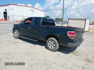 2014 Ford F-150 XL z VIN 1FTEX1CM2EFB18156, wystawiony jako IAAI lot #42564598 z przebiegiem 211 893 mil mil oraz . Historia ofert i sprzedaży dostępna na DreamBid. Obrazek 3.