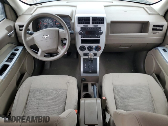 2008 Jeep Patriot Sport with VIN 1J8FF28W08D660744, listed as a Copart auction lot 51783135 with 196,158 mi miles and Salvage Title. Bid and sale history available at carsss.com. Image 8.