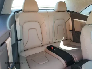 2011 Audi A5 Premium Plus z VIN WAUJFAFH2BN002714, wystawiony jako Copart lot #59365435 z przebiegiem 132 462 mil mil oraz Szkoda całkowita • Salvage title. Historia ofert i sprzedaży dostępna na DreamBid. Obrazek 10.