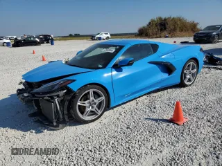 2021 Chevrolet Corvette 2LT with VIN 1G1YB2D41M5100261, listed as a Copart auction lot 72552684 with 34,162 mi miles and Salvage Title. Bid and sale history available at carsss.com. Image 1.