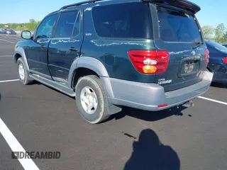 2002 Toyota Sequoia SR5 with VIN 5TDZT34A82S071997, listed as a IAAI auction lot 41995669 with 258,869 mi miles and . Bid and sale history available at carsss.com. Image 3.