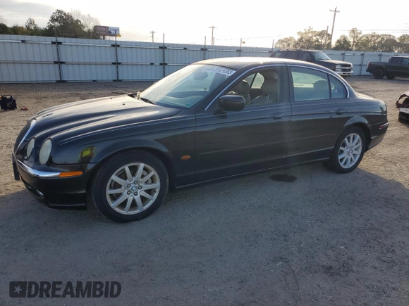2000 Jaguar S-Type V8 z VIN SAJDA01D5YGL12576, wystawiony jako Copart lot #81679383 z przebiegiem 124 354 mil mil oraz Czysty tytuł • Clean title. Historia ofert i sprzedaży dostępna na DreamBid. Obrazek 1.