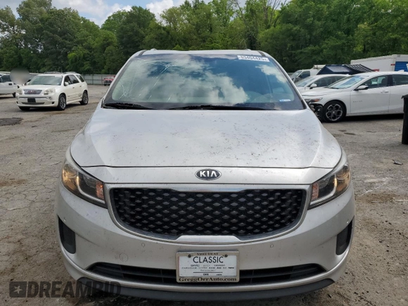2018 Kia Sedona LX with VIN KNDMB5C17J6403033, listed as a Copart auction lot 53404425 with 52,872 mi miles and Salvage Title. Bid and sale history available at carsss.com. Image 5.