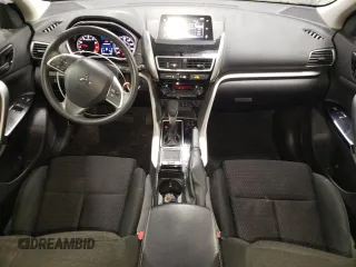 2020 Mitsubishi Eclipse Cross LE z VIN JA4AS4AA1LZ037727, wystawiony jako Copart lot #44643975 z przebiegiem 81 877 mil mil oraz Szkoda całkowita • Salvage title. Historia ofert i sprzedaży dostępna na DreamBid. Obrazek 8.