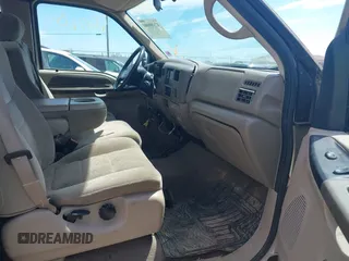 2001 Ford F-250 XL with VIN 1FTNX21L51EC35942, listed as a IAAI auction lot 42189080 with 168,231 mi miles and . Bid and sale history available at DreamBid. Image 5.