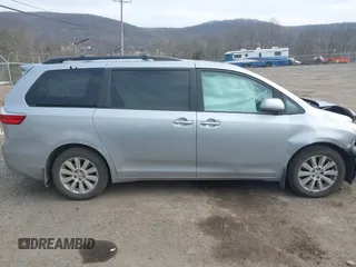 2015 Toyota Sienna Limited with VIN 5TDDK3DC6FS111465, listed as a IAAI auction lot 41698574 with 195,553 mi miles and . Bid and sale history available at DreamBid. Image 13.
