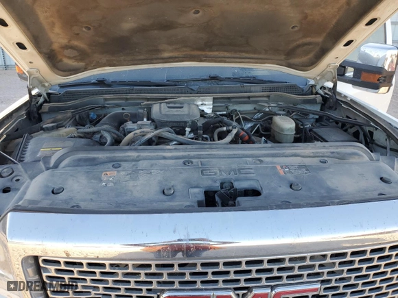 2015 GMC Sierra 2500HD available WiFi Denali with VIN 1GT120E82FF595114, listed as a Copart auction lot 77699494 with 189,891 mi miles and Salvage Title. Bid and sale history available at carsss.com. Image 12.