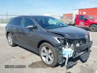 2014 Toyota Venza XLE z VIN 4T3BK3BB5EU098805, wystawiony jako IAAI lot #42238371 z przebiegiem 181 262 mil mil oraz . Historia ofert i sprzedaży dostępna na DreamBid. Obrazek 1.
