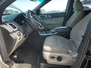 2011 Ford Explorer XLT z VIN 1FMHK8D82BGA15102, wystawiony jako Copart lot #53788215 z przebiegiem 137 326 mil mil oraz Czysty tytuł • Clean title. Historia ofert i sprzedaży dostępna na DreamBid. Obrazek 7.