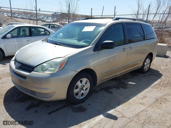 2004 Toyota Sienna CE with VIN 5TDZA23C84S125532, listed as a IAAI auction lot 42021942 with 227,141 mi miles. Bid and sale history available at carsss.com. Image 2.