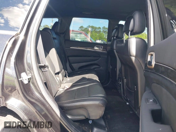 2014 Jeep Grand Cherokee Overland with VIN 1C4RJECG8EC417995, listed as a IAAI auction lot 41959550 with 155,029 mi miles. Bid and sale history available at carsss.com. Image 8.
