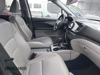 2020 Honda Pilot EX-L z VIN 5FNYF5H5XLB016632, wystawiony jako IAAI lot #41968994 z przebiegiem 75 540 mil mil oraz . Historia ofert i sprzedaży dostępna na DreamBid. Obrazek 5.