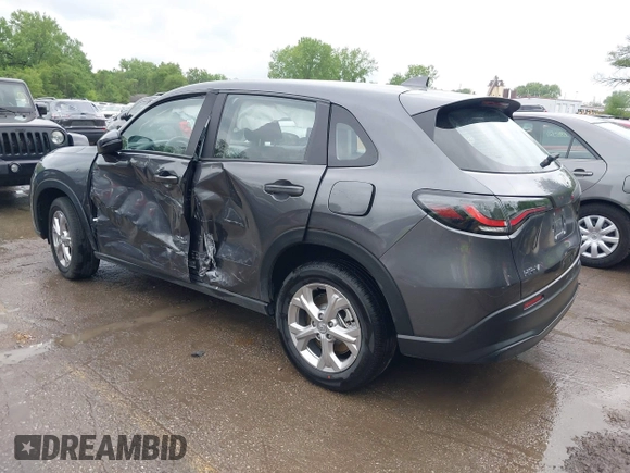 2025 Honda HR-V LX with VIN 3CZRZ2H31SM742182, listed as a IAAI auction lot 42153191 with 3,506 mi miles and . Bid and sale history available at DreamBid. Image 3.