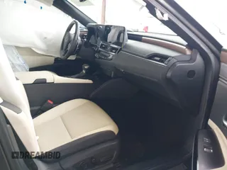 2024 Lexus ES with VIN 58ADA1C15RU050623, listed as a IAAI auction lot 41831176 with 4,463 mi miles. Bid and sale history available at carsss.com. Image 5.