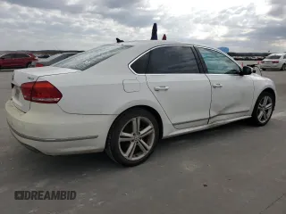 2013 Volkswagen Passat TDI SE with VIN 1VWBN7A33DC114796, listed as a Copart auction lot 86446374 with 111,820 mi miles and Clean Title. Bid and sale history available at carsss.com. Image 3.