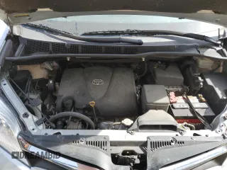 2020 Toyota Sienna LE Auto Access Seat with VIN 5TDKZ3DC4LS032116, listed as a Copart auction lot 48395595 with 100,727 mi miles and Non Repairable. Bid and sale history available at carsss.com. Image 13.