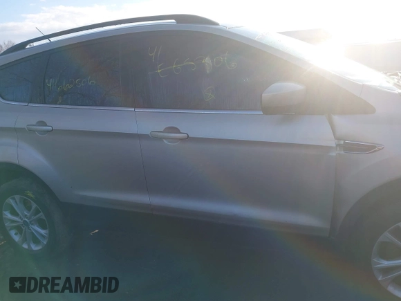 2017 Ford Escape SE with VIN 1FMCU0GD9HUE65306, listed as a IAAI auction lot 41662506 with 69,105 mi miles. Bid and sale history available at carsss.com. Image 13.