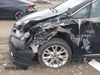 2010 Lexus HS with VIN JTHBB1BA2A2009222, listed as a IAAI auction lot 42030728 with 104,048 mi miles. Bid and sale history available at carsss.com. Image 6.