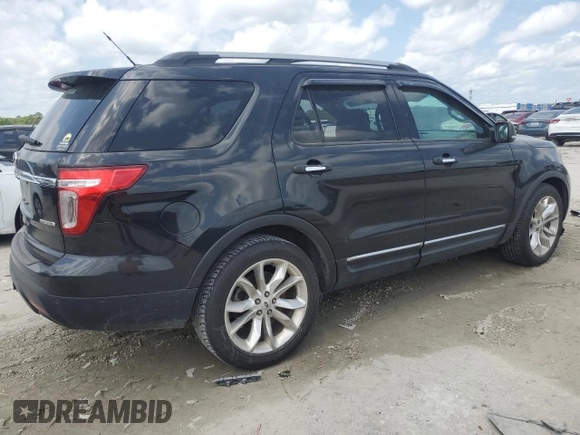 2015 Ford Explorer XLT with VIN 1FM5K7D80FGC22140, listed as a Copart auction lot 50936195 with 126,481 mi miles and Salvage Title. Bid and sale history available at DreamBid. Image 3.