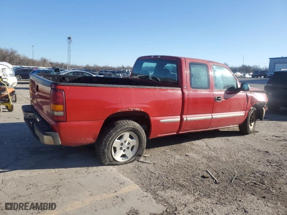 2000 GMC New Sierra 1500 SLE with VIN 2GTEC19T1Y1397833, listed as a Copart auction lot 46459305 with NaN miles and Salvage Title. Bid and sale history available at carsss.com. Image 3.