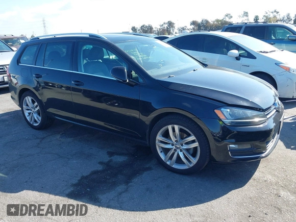 2015 Volkswagen Golf SportWagen TDI S with VIN 3VWCA7AU3FM500306, listed as a IAAI auction lot 41555391 with 187,142 mi miles. Bid and sale history available at carsss.com. Image 1.