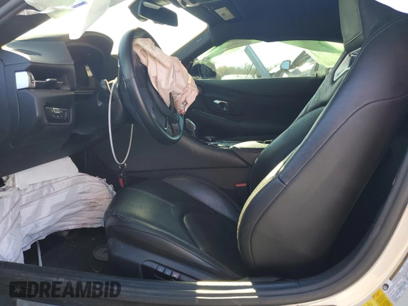 2021 Toyota Supra 3.0 с VIN WZ1DB0C02MW042827, выставлен на аукционе Copart как лот 81323404 с пробегом 35 466 миль миль и Списание • Salvage title. История ставок и продаж доступна на DreamBid. Изображение 7.