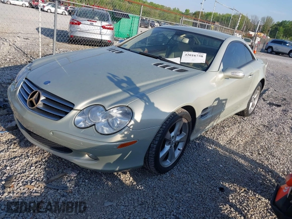2005 Mercedes-Benz SL with VIN WDBSK76F45F101178, listed as a IAAI auction lot 42016738 with 117,752 mi miles and . Bid and sale history available at DreamBid. Image 2.