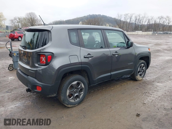 2016 Jeep Renegade Sport with VIN ZACCJBATXGPC85695, listed as a IAAI auction lot 42010070 with 131,839 mi miles. Bid and sale history available at carsss.com. Image 4.