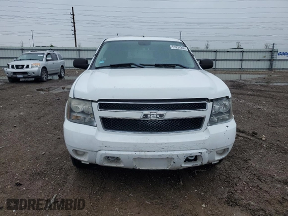2009 Chevrolet Tahoe Police z VIN 1GNEC03059R190970, wystawiony jako Copart lot #55230285 z przebiegiem 180 140 mil mil oraz Szkoda całkowita • Salvage title. Historia ofert i sprzedaży dostępna na DreamBid. Obrazek 5.
