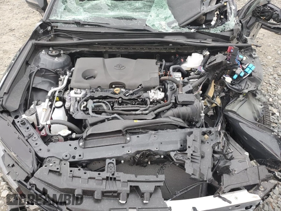 2025 Toyota Camry LE z VIN 4T1DAACK1SU542071, wystawiony jako Copart lot #54519935 z przebiegiem Nie podano mil oraz Nie do naprawy • Non repairable. Historia ofert i sprzedaży dostępna na DreamBid. Obrazek 11.