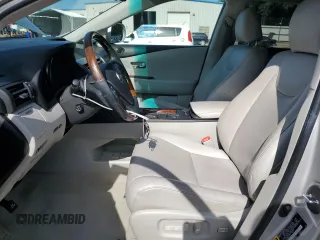 2010 Lexus RX 350 с VIN 2T2ZK1BA5AC001497, выставлен на аукционе Copart как лот 60982495 с пробегом 116 188 миль миль и Списание • Salvage title. История ставок и продаж доступна на DreamBid. Изображение 7.