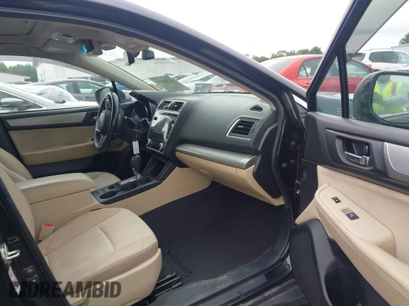 2019 Subaru Outback Premium z VIN 4S4BSAHC9K3369220, wystawiony jako IAAI lot #42371831 z przebiegiem 156 737 mil mil oraz . Historia ofert i sprzedaży dostępna na DreamBid. Obrazek 5.