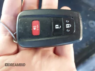 2016 Toyota Prius Four z VIN JTDKARFU0G3502097, wystawiony jako IAAI lot #42053915 z przebiegiem 102 252 mil mil oraz . Historia ofert i sprzedaży dostępna na DreamBid. Obrazek 11.