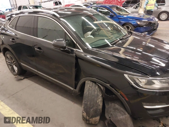 2016 Lincoln MKC Reserve with VIN 5LMTJ3DH7GUJ04704, listed as a IAAI auction lot 41217409 with 81,594 mi miles and . Bid and sale history available at DreamBid. Image 13.