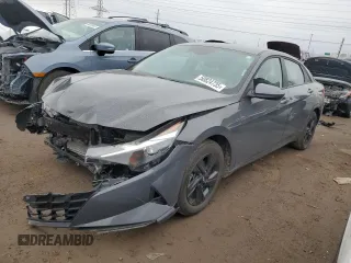 2023 Hyundai Elantra SEL z VIN KMHLM4AG2PU581603, wystawiony jako Copart lot #50824735 z przebiegiem 28 150 mil mil oraz Szkoda całkowita • Salvage title. Historia ofert i sprzedaży dostępna na DreamBid. Obrazek 1.