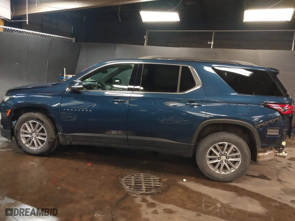 2022 Chevrolet Traverse LT Cloth with VIN 1GNEVGKW1NJ145476, listed as a IAAI auction lot 41744147 with 39,402 mi miles. Bid and sale history available at carsss.com. Image 15.