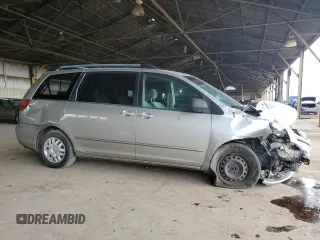 2004 Toyota Sienna CE with VIN 5TDZA23C94S187828, listed as a Copart auction lot 49094645 with 236,132 mi miles and Salvage Title. Bid and sale history available at carsss.com. Image 4.