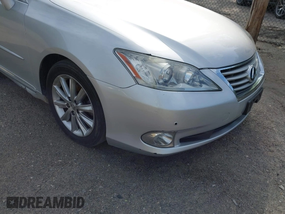 2011 Lexus ES with VIN JTHBK1EG7B2445629, listed as a IAAI auction lot 42177014 with 124,034 mi miles. Bid and sale history available at carsss.com. Image 6.