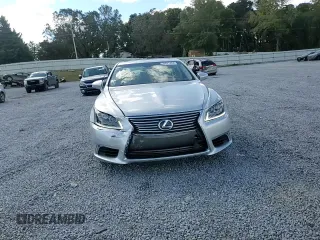 2014 Lexus LS 460 L z VIN JTHGL5EF2E5052609, wystawiony jako Copart lot #76527424 z przebiegiem 104 932 mil mil oraz Szkoda całkowita • Salvage title. Historia ofert i sprzedaży dostępna na DreamBid. Obrazek 10.