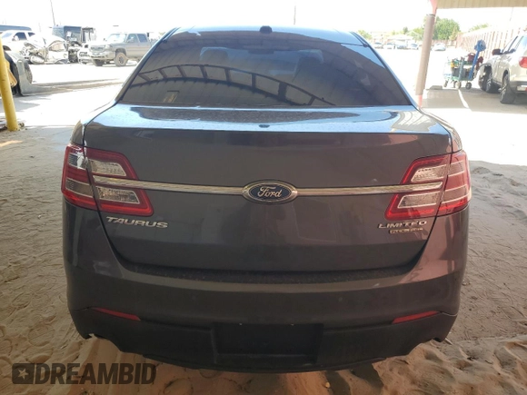 2018 Ford Taurus Limited z VIN 1FAHP2F87JG102207, wystawiony jako Copart lot #55647675 z przebiegiem 122 527 mil mil oraz Szkoda całkowita • Salvage title. Historia ofert i sprzedaży dostępna na DreamBid. Obrazek 6.
