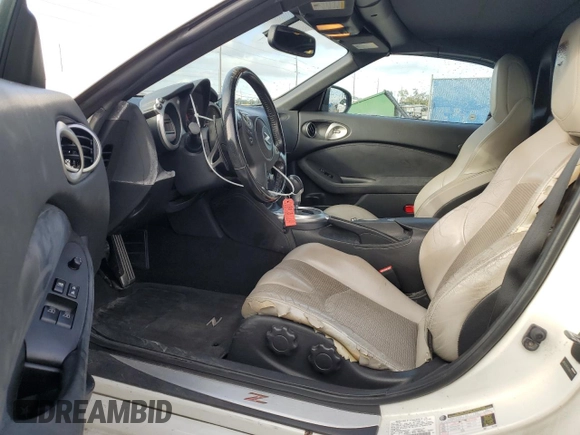 2010 Nissan 370Z Touring с VIN JN1AZ4FH2AM302093, выставлен на аукционе Copart как лот 86953624 с пробегом 138 845 миль миль и Списание • Salvage title. История ставок и продаж доступна на DreamBid. Изображение 7.
