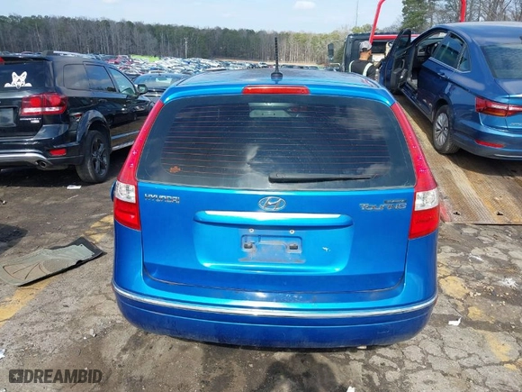2012 Hyundai Elantra Touring GLS with VIN KMHDB8AE5CU134449, listed as a IAAI auction lot 41535397 with 214,247 mi miles. Bid and sale history available at carsss.com. Image 16.